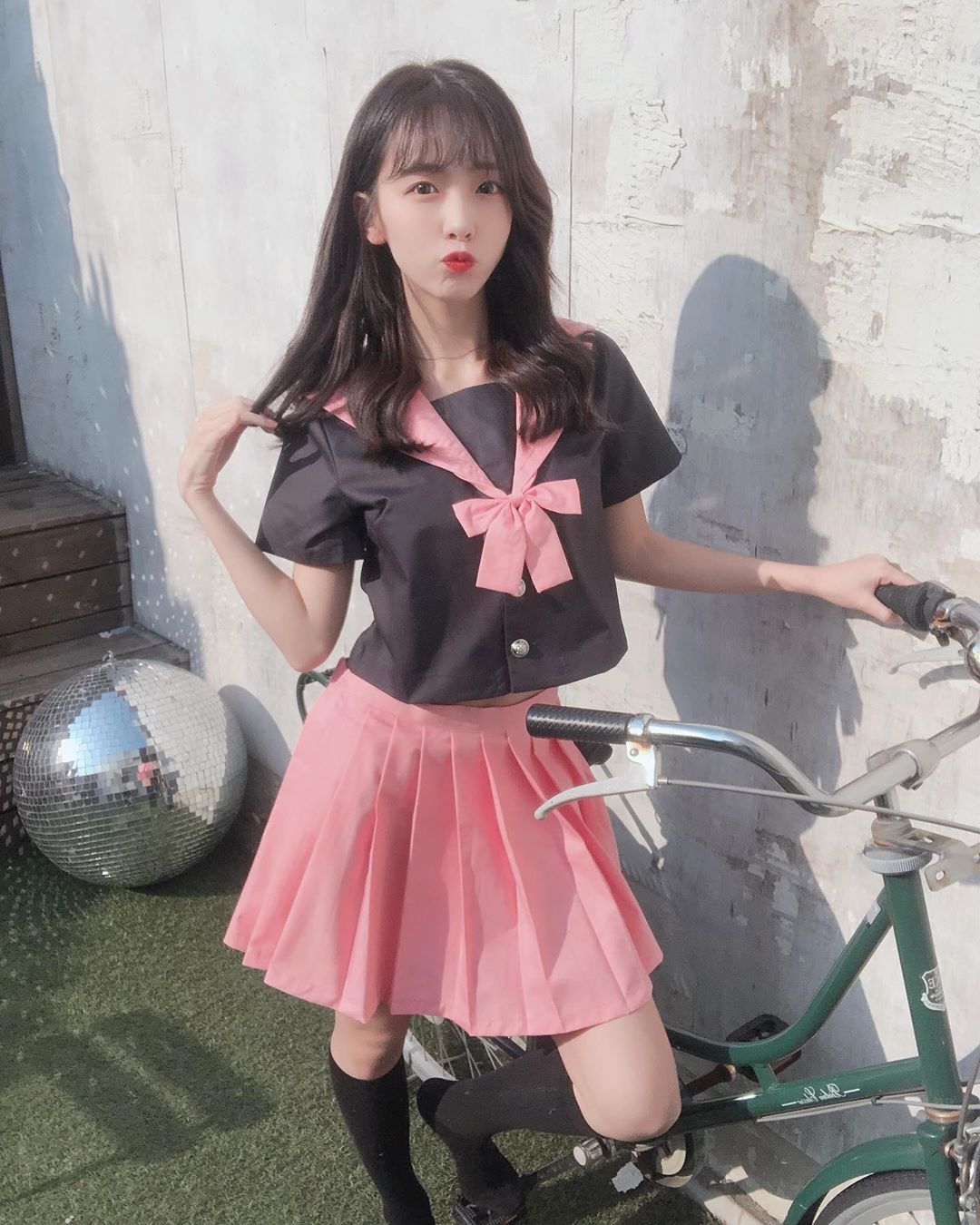 美熟女美淑女olが豊乳美乳首見せ淫らに指這わせる恥態姿エロ写真画像