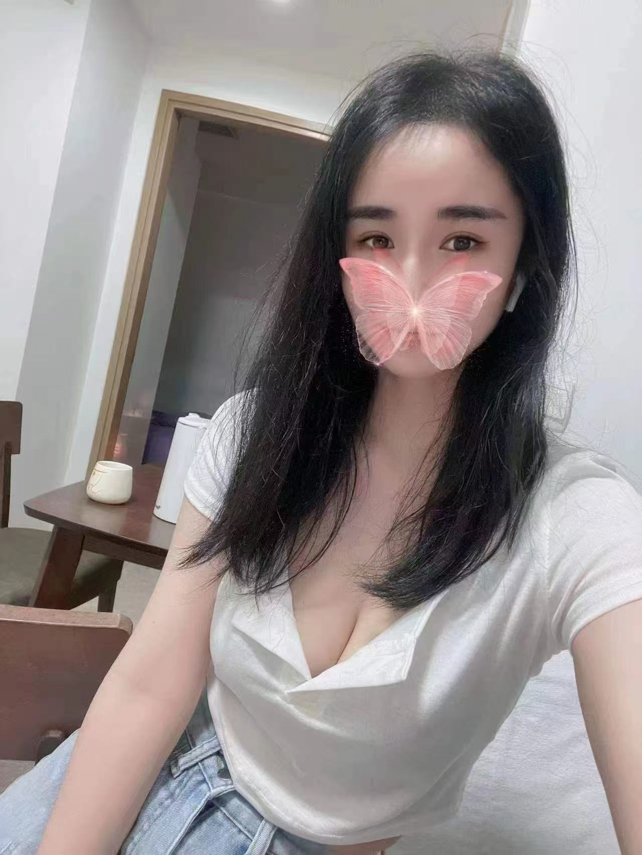巨乳 くぱぁ 無修正 画像